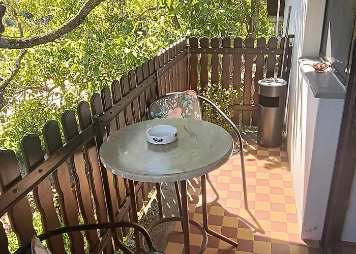 Anna Apartmán Lovas